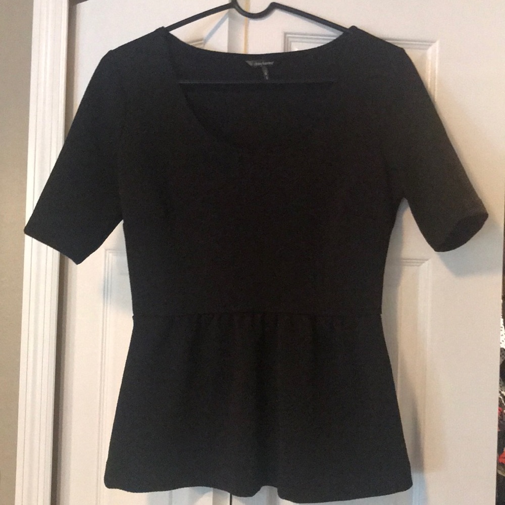 Black peplum 1/4 length shirt